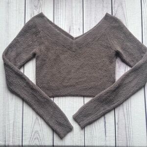 American Eagle Light Brown Fuzzy Cropped V Neck Sweater